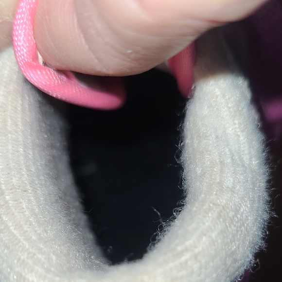 Kids Pink and Gray Ice Skates - Picture 9 of 10